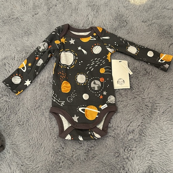 10 Pc Modern Moments by Gerber Baby Boy Gift Set - 3-6Months - Picture 8 of 12